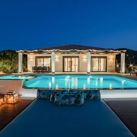 Porto Vasilikos Vila Xirokástellon
